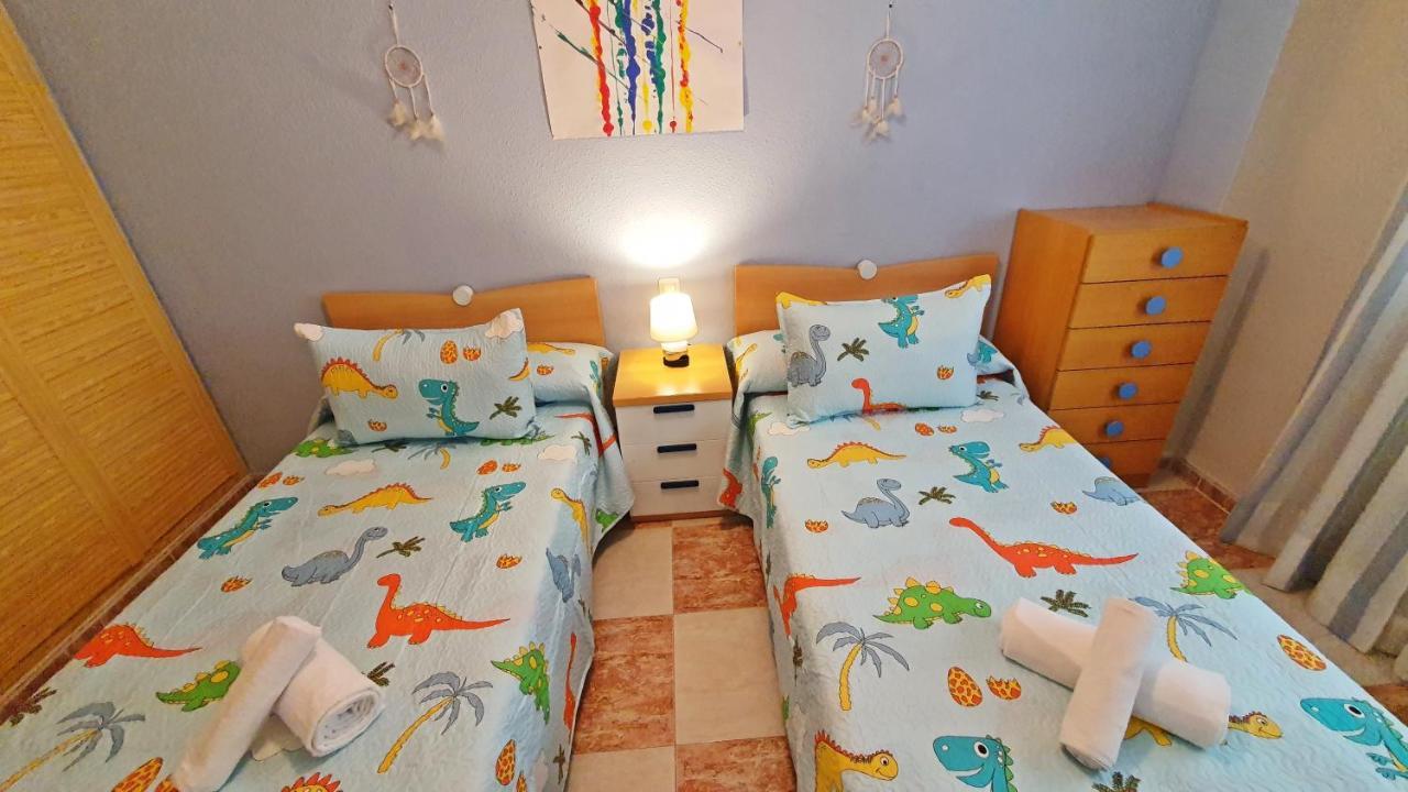 LES GAVINES - MIRAMAR Alquiler solo Familias Apartamento Exterior foto